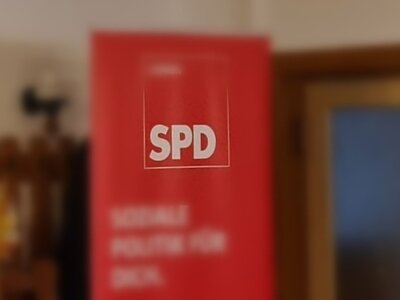 Ein SPD-Banner. Fotobearbeitung: Dörthe Ziemer
