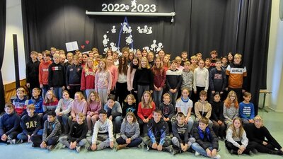 Foto zur Meldung: 6.-Klässler der umliegenden Grundschulen wetteifern am Talentetag in Glöwen