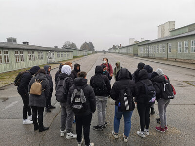Gegen das Vergessen - Klasse 10m in Mauthausen