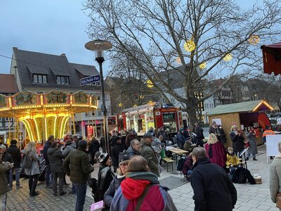 Kernstadtwehr auf dem Friedberger Weihnachtsmarkt