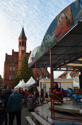 Stadt Perleberg | Gut besuchter Weihnachtsmarkt im Jahr 2019