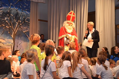 Foto zur Meldung: Der Nikolaus zu Besuch beim Turnverein
