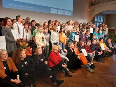 Foto zur Meldung: Sigmund-Jähn-Grundschule gewinnt 1. Publikumspreis der Stiftung Bildung!