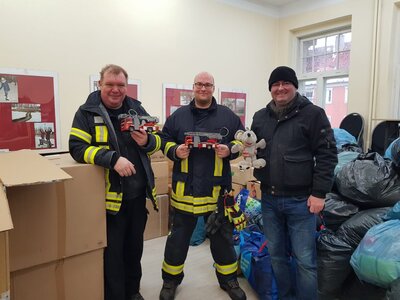 Weihnachtsgeschenke für Kinder im ukraninischen Dubno sind in Gizycko angekommen