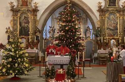 Foto zur Meldung: Heiliger Abend und Weihnachten in unserer Regentalgemeinde gefeiert