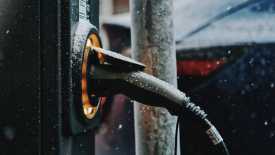 E-Mobilität im Winter: Elektroautos bei Kälte, Eis und Schnee