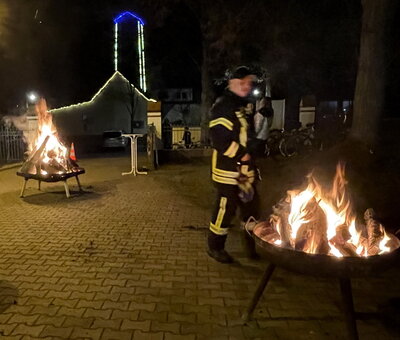 Foto zur Meldung: Neujahrsfeuer 2023