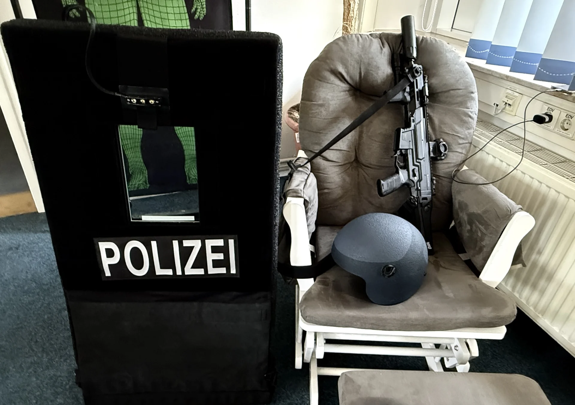Polizei-Ausstattung2