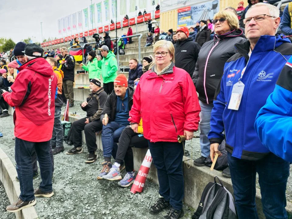 Gemeinsam beim Sommer Grand Prix in Klingenthal