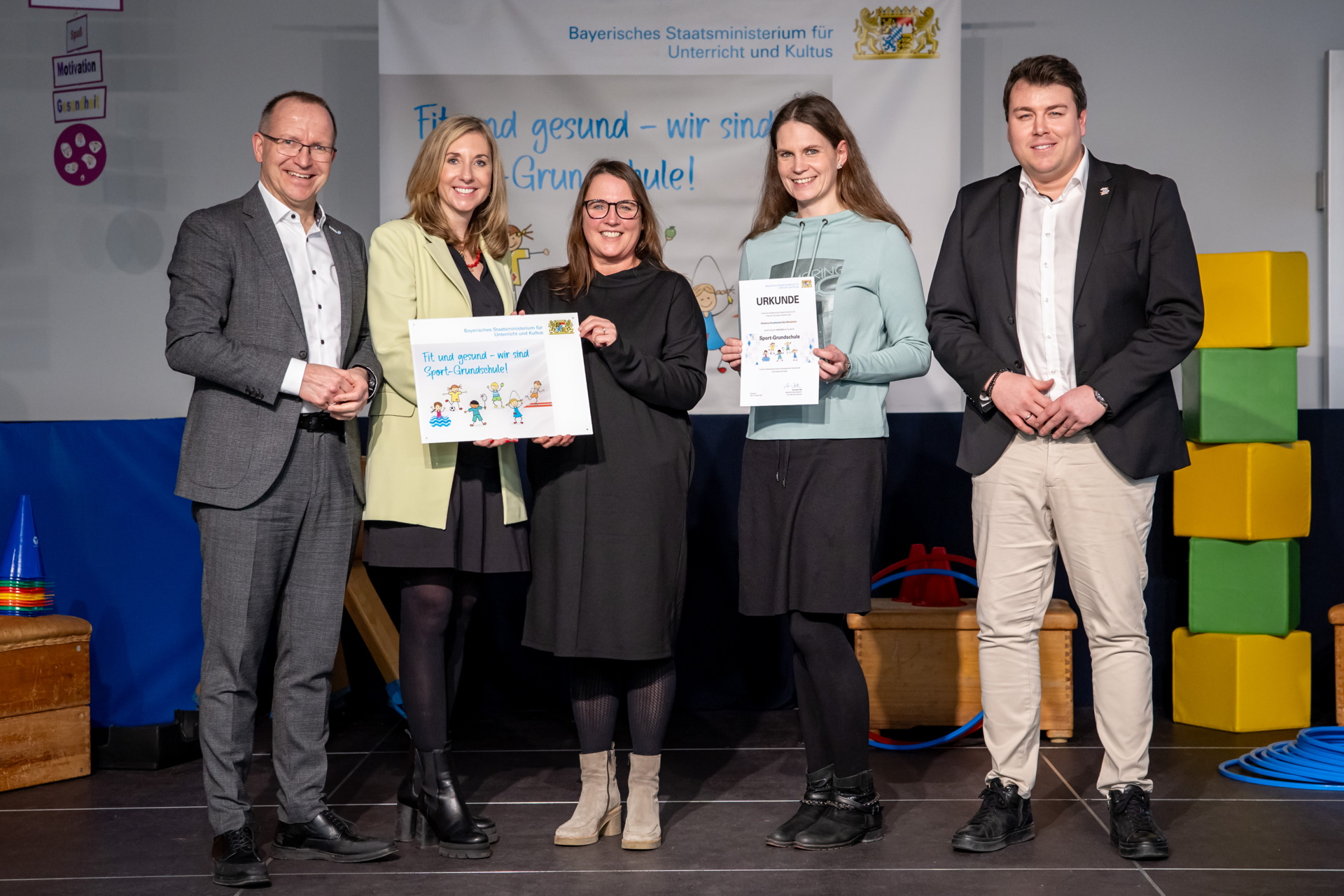 Foto mit Staatsministerin Anna Stolz