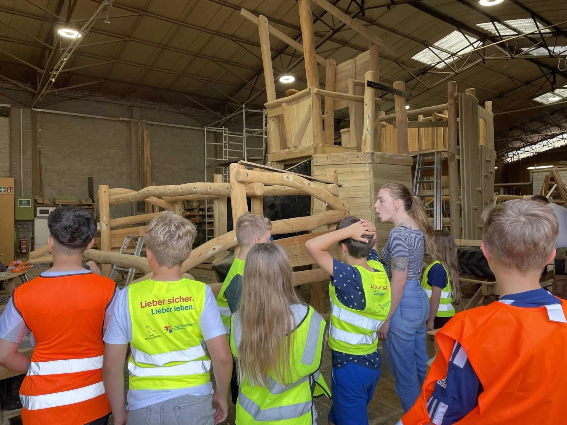 Besuch bei der Firma SIK-Holz