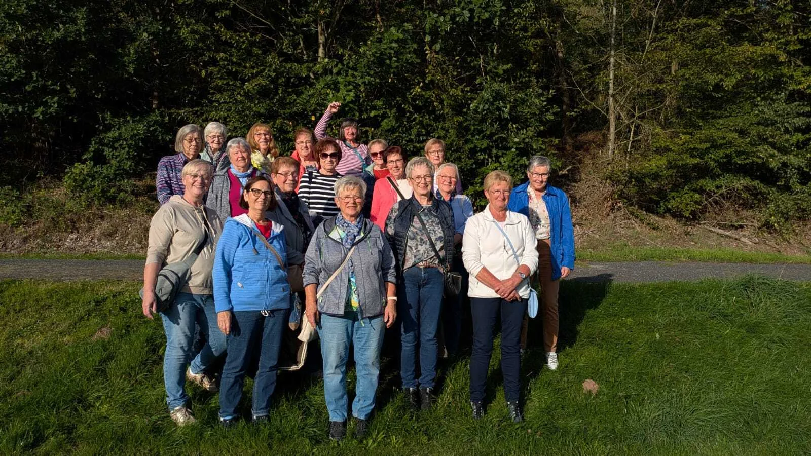 Landfrauen Bild zum Artikel Auftaktwanderung in die Herbst-Winter-Saison 2026-2027