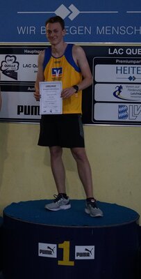 Simon Pieper Nordbayerischer 400m Hallen-Meister