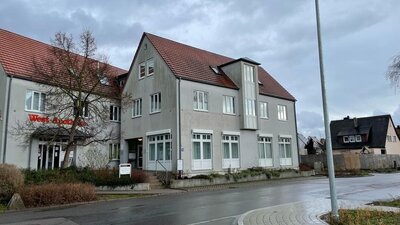 Berliner Str. 16 - Bad Windsheim - Kfz-Zulassungsstelle (Bild vergrößern)