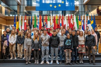Grimmelshausenschule goes Europe - Besuch des EU-Parlaments der Klassen 10a und 10c