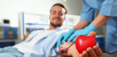 Blutspende: Tragen Sie Ihre Spendenerfahrung weiter (Bild vergrößern)