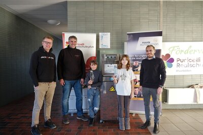 Foto zur Meldung: Hahn Automation unterstützt Projekt „Lei(s)tungswasser“ an der Puricelli Schule