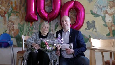Foto zur Meldung: Herzlichen Glückwunsch zum 100. Geburtstag