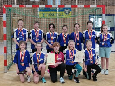 Kreis- und Regionalfinale Jugend trainiert Handball WK IV weiblich