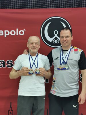 Werner Pahnke und Michael Ritter nach dem erfolgreichen Wettkampf im Stadionbad in Hannover