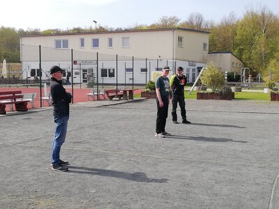 Foto zur Meldung: Trainerprüfung auf Kirchdorfer Bouleanlage