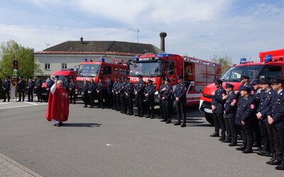 Foto zur Meldung: Florianitag der Feuerwehren Miltach und Oberndorf