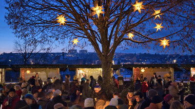 Weihnachtlicher Kunsthandwerkermarkt (Bild vergrößern)