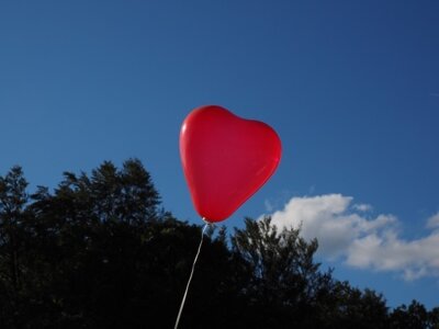 Selbsthilfe-Aktion „Luftballons“ (Bild vergrößern)