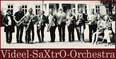 Foto zur Meldung: Platzkonzert Videel SaXtrO Orchestra