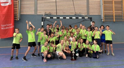 Kinder- und Jugendsportspiele im Landkreis OSL - Handball Panda Cup