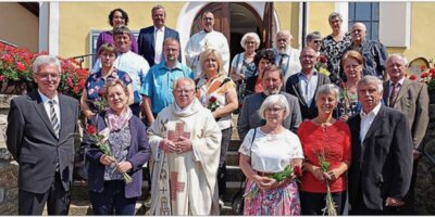 Foto zur Meldung: Ehejubiläum für die Jubelpaare in Blaibach