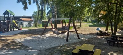 neuer Spielplatz für die Kleinen Strolche Langengrassau (Bild vergrößern)