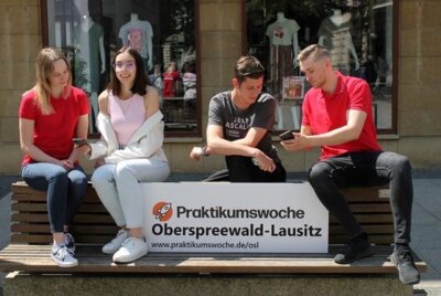 Foto zur Meldung: Berufsorientierung mal ganz anders:  Jetzt anmelden zur Praktikumswoche in Oberspreewald-Lausitz in den Sommerferien