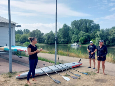 Meldung: Mother and Ocean expert Susanne Lier met the Rhine: Ein unvergessliches SUP-Abenteuer beim KVG Ginsheim!
