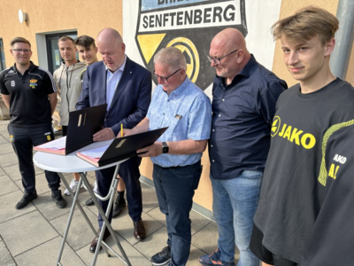 Stadtwerke Senftenberg und Briesker Knappen verlängern