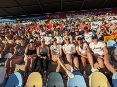 Foto zur Meldung: SHC-Ehrenamtler bei Hockey EM Foto zur Meldung: SHC-Ehrenamtler bei Hockey EM