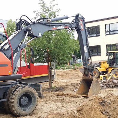 Rolandstadt Perleberg | Bauarbeiten an der Außenanlage der Grundschule