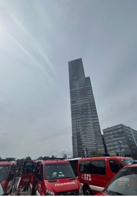 Feuerwehr-Treppenlauf im KölnTurm