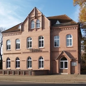 Rathaus (Bild vergr&ouml;&szlig;ern)
