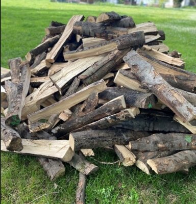 Nachverkauf von Brennholz aus den Wäldern um Mauer (Bild vergrößern)