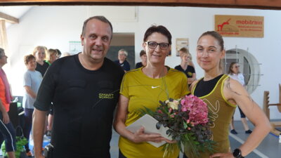 Langjähriges KSB-Präsidiumsmitglied Corinna Partsch mit Sportehrengabe des Landrates geehrt (Bild vergrößern)