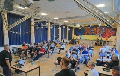 Foto zur Meldung: Schiedsrichter - Lehrabend Foto zur Meldung: Schiedsrichter - Lehrabend