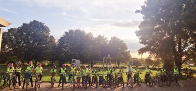Foto zur Meldung: Radfahrprüfung an der Regenbogenschule