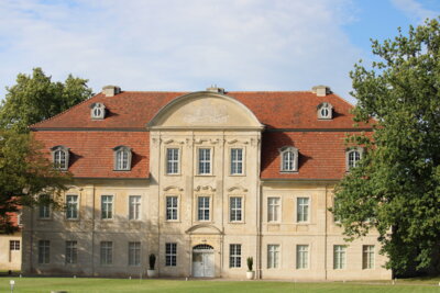 Foto zu Meldung: Schloss Kummerow öffnet für 