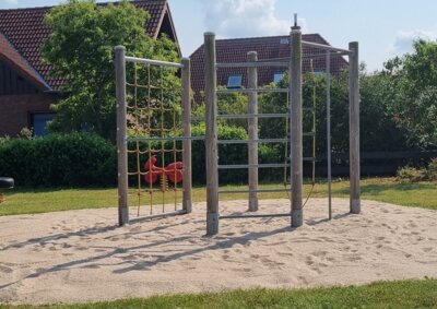 Meldung: Spielplatzsanierung in Querenhorst abgeschlossen