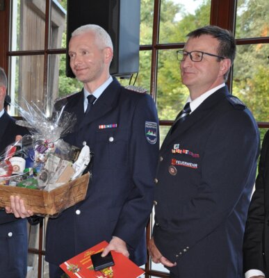 Amtswehrführer Tino Bastian mit Verdienstmedaille geehrt