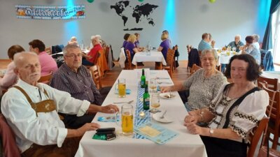 Foto zur Meldung: Oktoberfest mit Bayrischen Schmankerl vom Buffet in der 'Gaststätte am Deister'