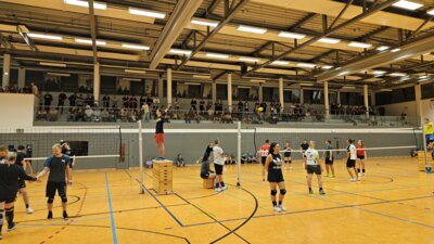 Mitternachts-Volleyball-Turnier Oschersleben Teil 1 (Bild vergrößern)