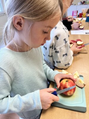 Erntedankfest Projekttag Apfel (Bild vergrößern)