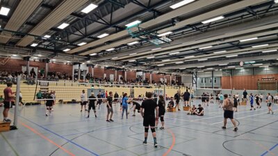 Mitternachts-Volleyball-Turnier Oschersleben Teil 2 (Bild vergrößern)